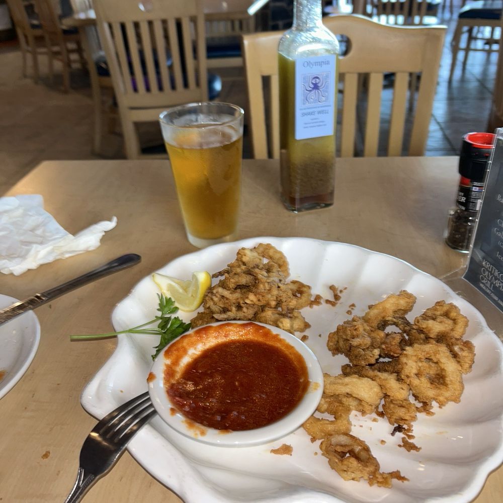 Calamari with marinara sauce cook to perfection Calamari with marinara sauce cook to perfection