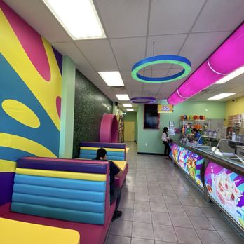 Antojitos LindaMar - Inside - Ice Cream & Frozen Yogurt Near Me - Phoenix, Arizona