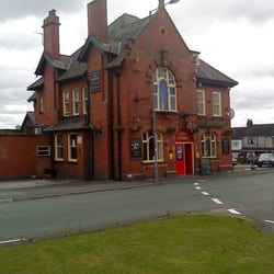 The Horseshoe - Horseshoe (Main pic)