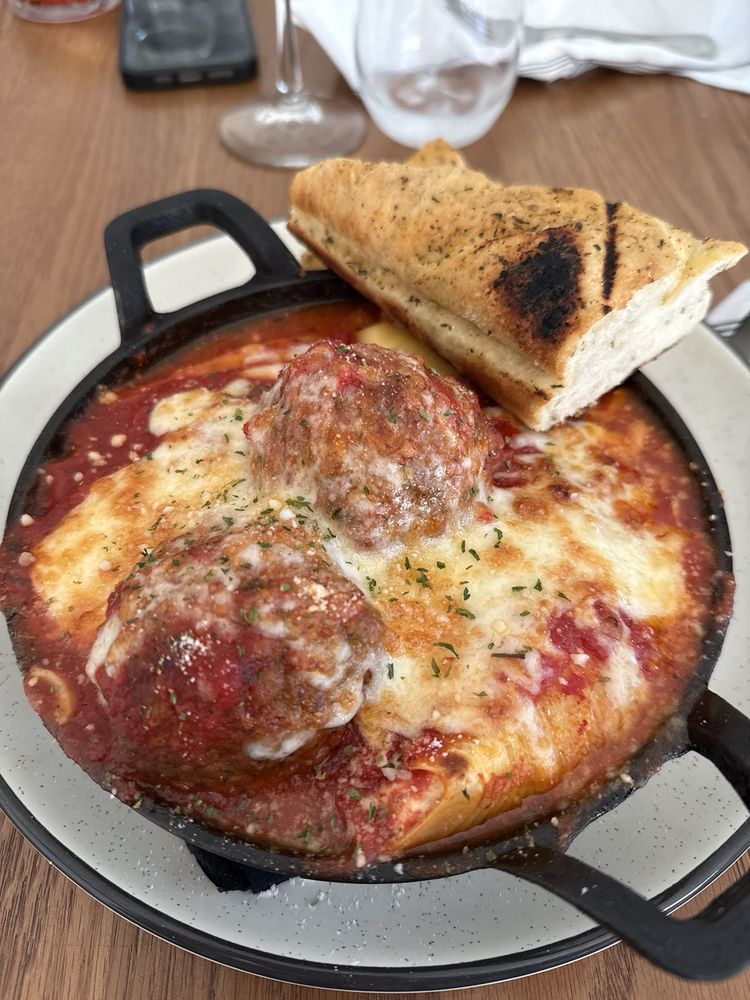 Social spots from Campfire Tavern & Table