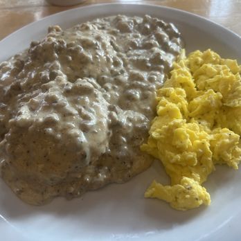 The Lost French Man - Biscuits and gravy - Pizza Near Me - Redway, California