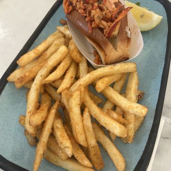 The Dive Oyster Bar - LOBSTER ROLL - Cajun/Creole Near Me - Yorba Linda, California The Dive Oyster Bar - LOBSTER ROLL - Cajun/Creole Near Me - Yorba Linda, California