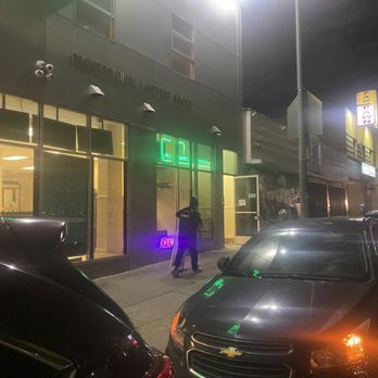 Jet Room - Closing time 8:24 ...yeah it's that kind of shop ! - Cannabis Dispensaries Near Me - Los Angeles, California Jet Room - Closing time 8:24 ...yeah it's that kind of shop ! - Cannabis Dispensaries Near Me - Los Angeles, California