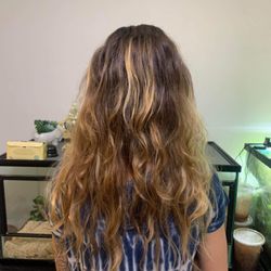 Heirloom Salon