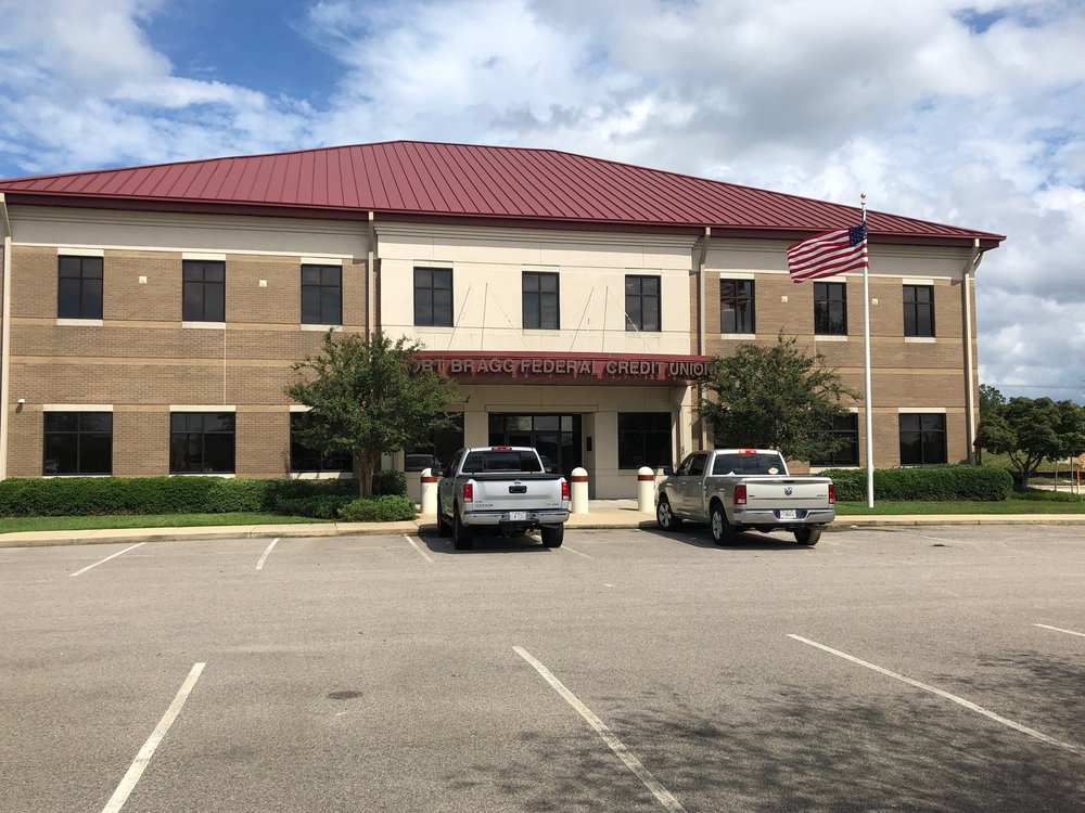FORT BRAGG FEDERAL CREDIT UNION 4172 Hefner Dr, Fort Bragg, North