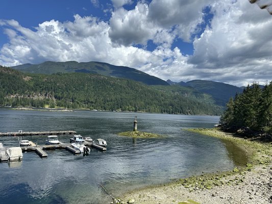 Backeddy Resort & Marina by null