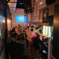 Jam's Karaoke & Bar - Izakaya bar