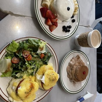 Basilur - Egg Benedict, Tiramisu Souffle Pancake and Fruit Souffle pancake - Coffee & Tea Near Me - Buena Park, California