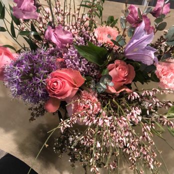 Asteria Florals - Door-dashed! Flower wraps highly recommend! - Florists Near Me - Sacramento, California Asteria Florals - Door-dashed! Flower wraps highly recommend! - Florists Near Me - Sacramento, California