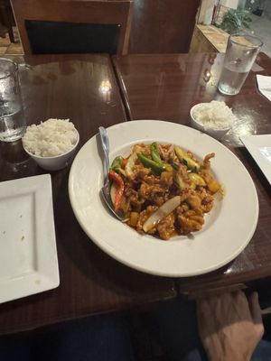 Sawaddee Thai & Sushi Restaurant by null