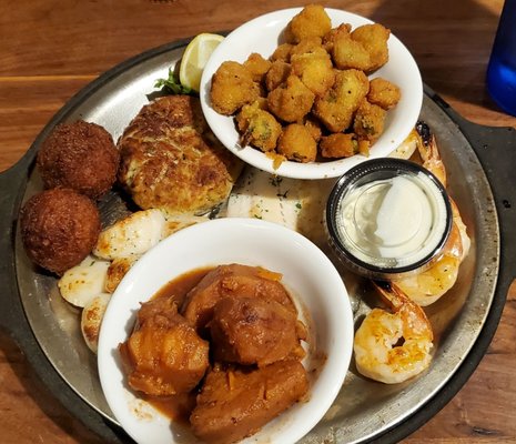 Henry's Restaurant by null