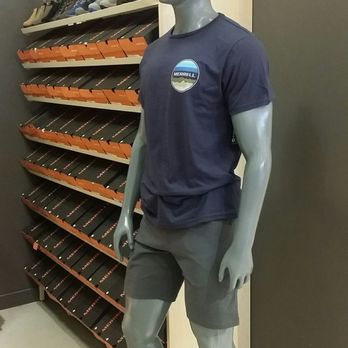 Merrell - Shoe Stores Near Me - Cabazon, California