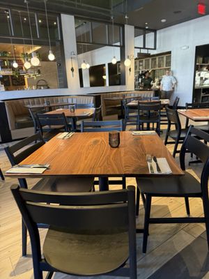 True Food Kitchen by null