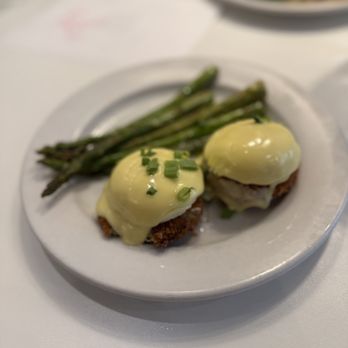Phoebe's Diner - Crab cakes Benny - Diners Near Me - Austin, Texas Phoebe's Diner - Crab cakes Benny - Diners Near Me - Austin, Texas