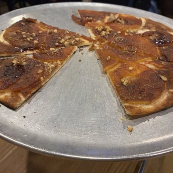 Star Tavern - Dessert pie: Thin sliced apple, walnut, caramel, butter, cinnamon and sugar - Pizza Near Me - City Of Orange, New Jersey Star Tavern - Dessert pie: Thin sliced apple, walnut, caramel, butter, cinnamon and sugar - Pizza Near Me - City Of Orange, New Jersey