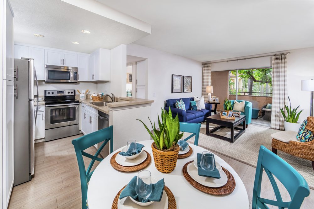 SOLAZZO APARTMENT HOMES Updated September 2024 30 Photos & 62