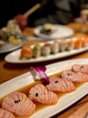 EMC Seafood & Raw Bar by null