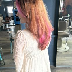 Kombi Hair - Pink highlights