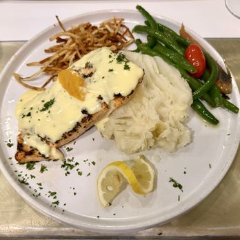 Blanc - Scottish Salmon - French Near Me - Fort Myers, Florida Blanc - Scottish Salmon - French Near Me - Fort Myers, Florida