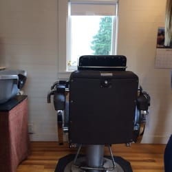 The Cut Loose Caboose Barber Shop