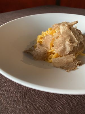 Margotto e Baciare by null