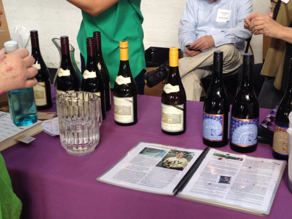 Rhone Rangers - vineyard in Albion, CA