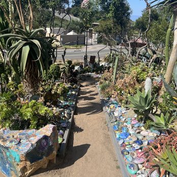 Dave's Rock Garden - Parklets Near Me - Encinitas, California Dave's Rock Garden - Parklets Near Me - Encinitas, California