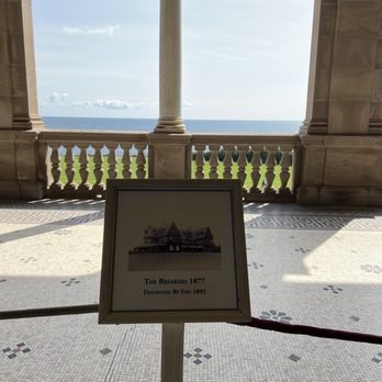 The Breakers - Outside - Landmarks & Historical Buildings Near Me - Newport, Rhode Island