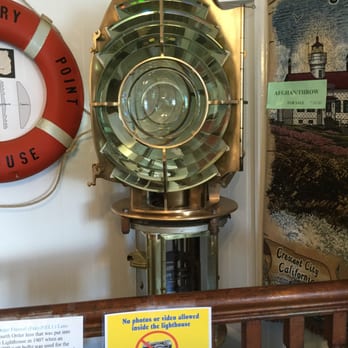Battery Point Lighthouse - Fourth order Fresnel lens - Landmarks & Historical Buildings Near Me - Crescent City, California Battery Point Lighthouse - Fourth order Fresnel lens - Landmarks & Historical Buildings Near Me - Crescent City, California