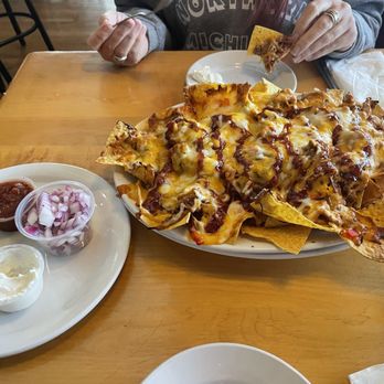 Stuckos Pub Grill - Pub Nachos - Pubs Near Me - Marquette, Michigan