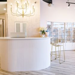 Bride To Be Boutique - Bride To Be Boutique - bridal gowns and accessories, bridesmaid, mother of the bride/groom and flower girl dresses