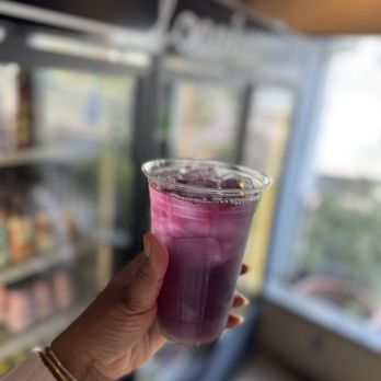 Local's Cafe - Blueberry Lavender Fresh brewed ice tea - Cafes Near Me - Port Jefferson, New York Local's Cafe - Blueberry Lavender Fresh brewed ice tea - Cafes Near Me - Port Jefferson, New York