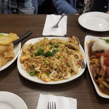 Higo Peru - Tallarin Verde con Pescado Frito (Green sauce with fried fish), Arroz Chaufa de Mariscos (Peruvian Fried Rice), Lomo Saltado - Peruvian Near Me - Rowland Heights, California