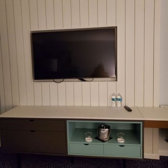DoubleTree by Hilton Ocean City Oceanfront - Hotels Near Me - Ocean City, Maryland