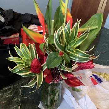 Le Flowers - Florists Near Me - Honolulu, Hawaii Le Flowers - Florists Near Me - Honolulu, Hawaii