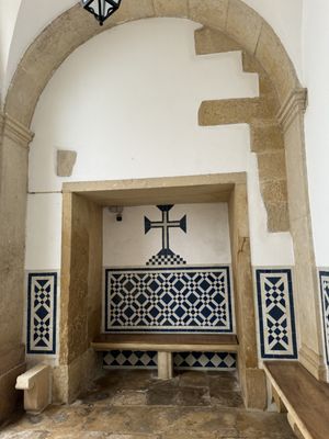 Tomar castle by null