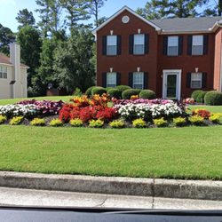 Lawns 4 Kings And Queens - We will beautify and revitalize