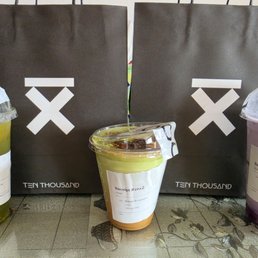 Jeju Green Tangerine Matcha, Matcha Einspanner Purple Sweet Potato Latte. Jeju Green Tangerine Matcha, Matcha Einspanner Purple Sweet Potato Latte.