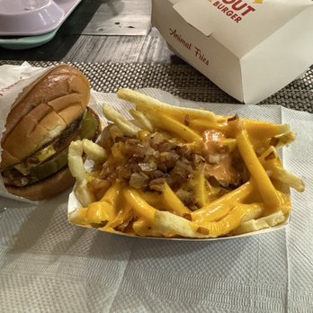 In-N-Out Burger - Not Worth it! Disappointed!! - Burgers Near Me - Palmdale, California In-N-Out Burger - Not Worth it! Disappointed!! - Burgers Near Me - Palmdale, California