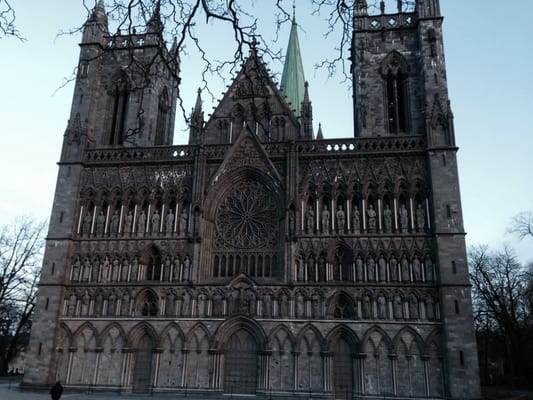 Nidaros Cathedral by null