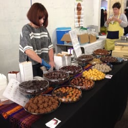 Let's Eat Glasgow - Sugar wings chocolates