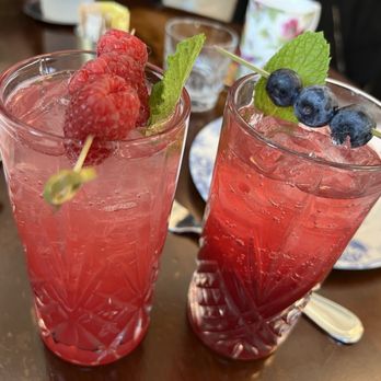 Little Hen - Hisbiscus raspberry and blueberry mule mocktail - Breakfast & Brunch Near Me - New York, New York Little Hen - Hisbiscus raspberry and blueberry mule mocktail - Breakfast & Brunch Near Me - New York, New York