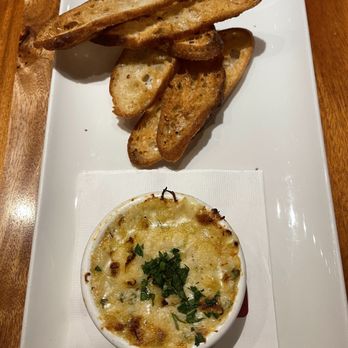 Brix - Dungeness Crab Fondue ! - New American Near Me - Napa, California
