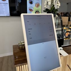 Le's Cafe and Boba Tea