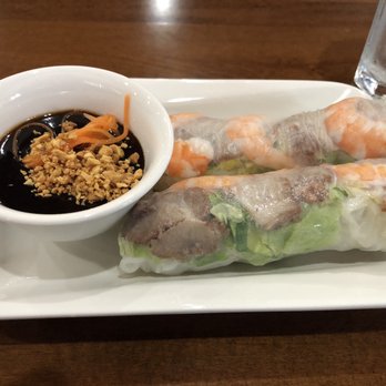 Bep Saigon Asian Kitchen - Shrimp and Pork Fresh Spring Rolls - Vietnamese Near Me - Austin, Texas
