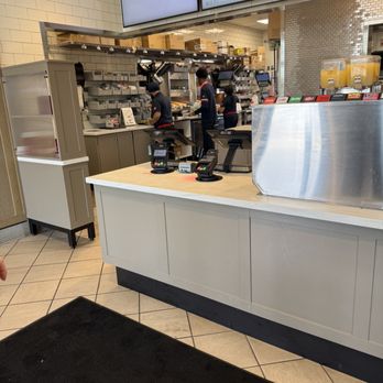 Chick-fil-A - Workers - Fast Food Near Me - Saint Louis, Missouri