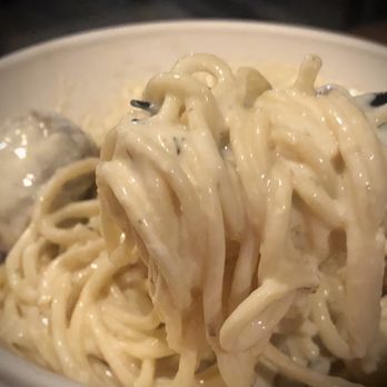 Prop Shop Pizzeria - Pasta Bowl (free with All Day Dining Pass) - Spaghetti Noodles, Alfredo Cheese Sauce, 4 Italian Meatballs) - CLOSEUP - Pizza Near Me - Buena Park, California Prop Shop Pizzeria - Pasta Bowl (free with All Day Dining Pass) - Spaghetti Noodles, Alfredo Cheese Sauce, 4 Italian Meatballs) - CLOSEUP - Pizza Near Me - Buena Park, California