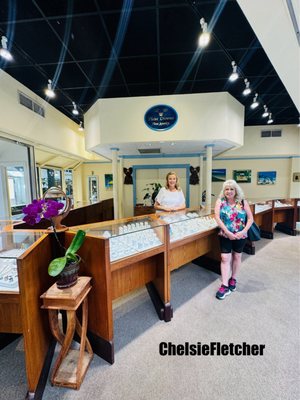 Three Crowns Jewelry by null