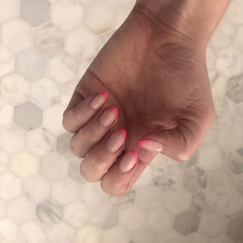 Spa Santé - Gel Manicure by Lila - Day Spas Near Me - New York, New York Spa Santé - Gel Manicure by Lila - Day Spas Near Me - New York, New York