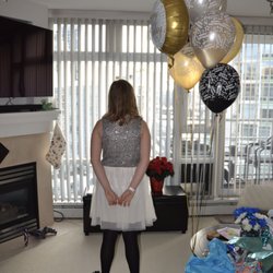 Your Dollar Store With More - Balloon bouquet (6 latex, 1 Mylar = $20 ish